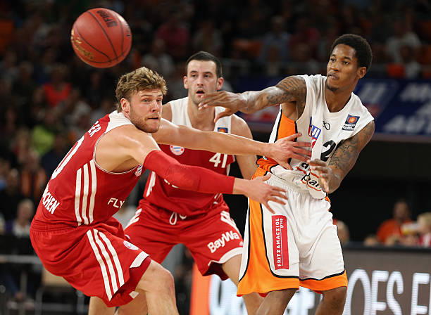 中前场缺乏 中前场缺乏