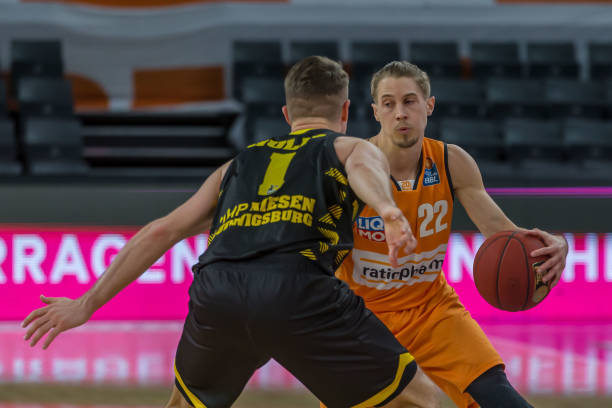 浙江队在比 浙江队在比