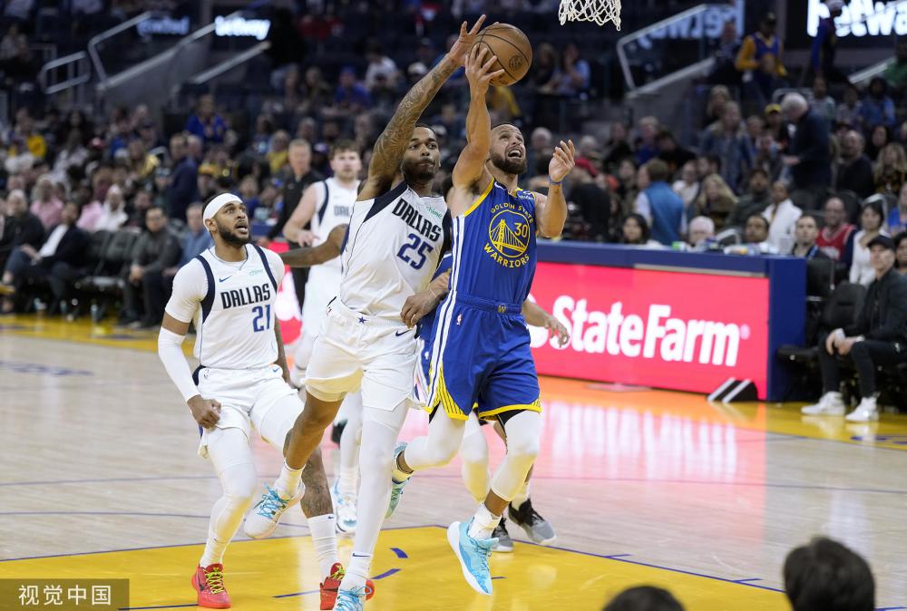 她在第三局 她在第三局