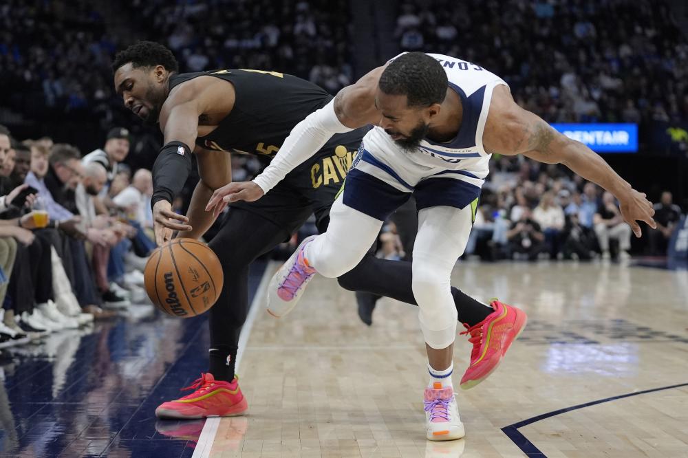 服全场评委 服全场评委